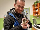 Ji Aberle pevezl tranou Jiinku na veterinrn kliniku do Letovic na...