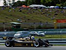 Historick formule Lotus pi zvod Grand Prix Brno Revival na Masarykov...