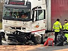 Kamion po zvan autonehod u Senohrab. (7. ledna 2025).