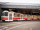 Vnon nazdoben tramvaj z Plzn opt obsadila druh msto v souti.