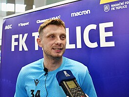 Ladislav Krejí starí pi prvním rozhovoru v Teplicích.