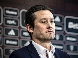 Spar�anský sportovní �editel Tomá� Rosický b�hem tiskové konference p�ed jarní...