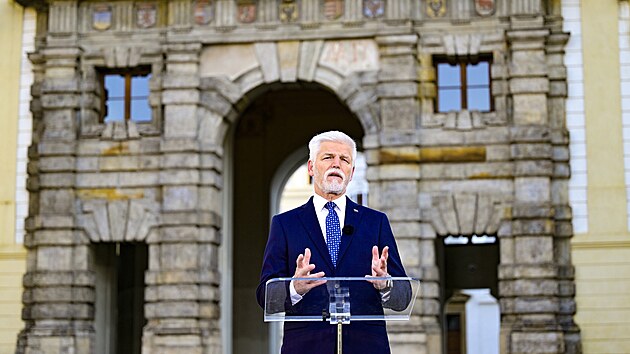 Prezident Petr Pavel p�i sv�m novoro�n�m projevu. (1. ledna 2025)