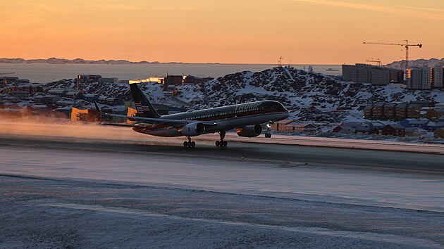 Donald Trump Jr. v �ter� zah�jil n�v�t�vu Gr�nska (7. ledna 2025)