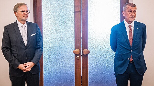 Zleva Petr Fiala a Andrej Babi�