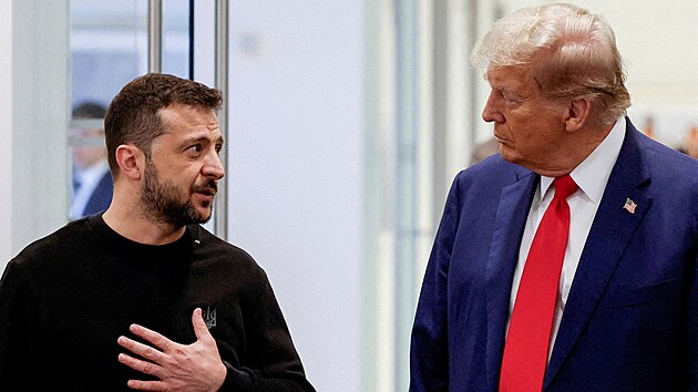 Ukrajinsk� prezident Volodymyr Zelenskyj s nadch�zej�c�m americk�m prezidentem Donaldem Trumpem v New Yorku (27. z��� 2024)