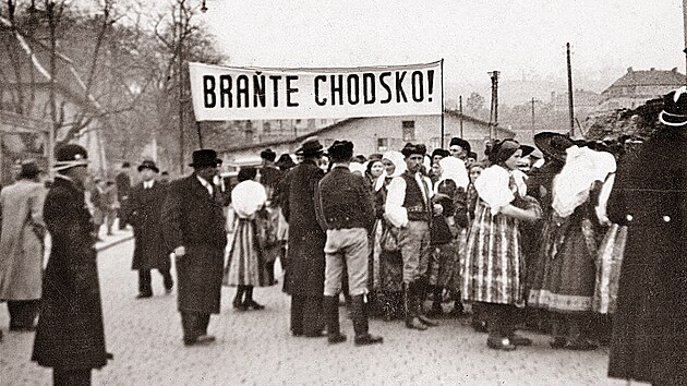 Chodsk delegace protestuje v Praze proti takzvanmu druhmu zboru Chodska.
