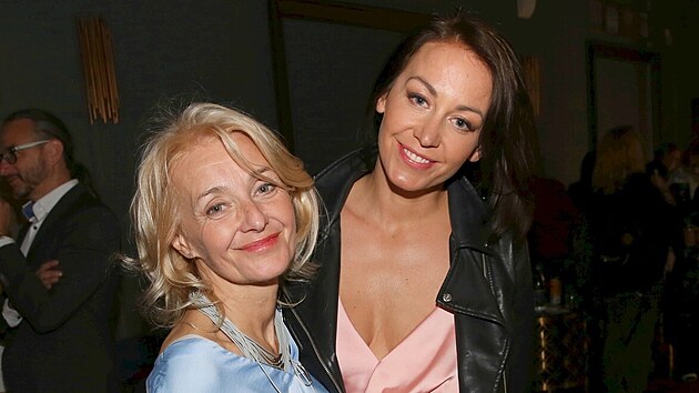 Veronika �ilkov� a Ag�ta Hanychov� (2. kv�tna 2022)