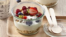 O�echov� m�sli s ovocem