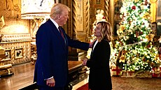 Italská premiérka Giorgia Meloniová se setkala s Donaldem Trumpem v jeho...