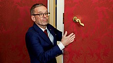 �éf FPÖ Herbert Kickl u rakouského prezidenta Alexandera Van der Bellena (6....