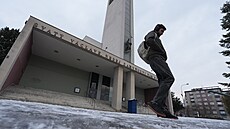 Praany v první kolní den nového roku potrápila ledovka. (6. ledna 2025)