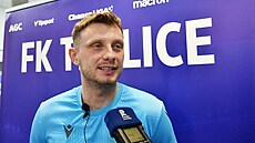 Ladislav Krejí starí pi prvním rozhovoru v Teplicích.