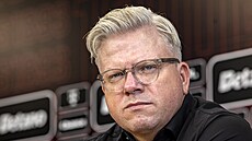 Sparanský trenér Lars Friis na tiskové konferenci ped zahájením jarní ástí...