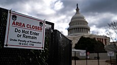 U budovy Kapitolu pokra�ují p�ípravy na inauguraci prezidenta (1. ledna 2025)