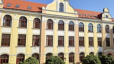 Gymnázium Jírovcovka je nejmilejím místem v ivot jejich student