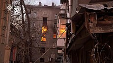 Následky ruského novoro�ního útoku na Kyjev. (1. ledna 2025)