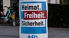 Volební plakát protiimigra�ní strany Alternativa pro N�mecko (AfD) se sloganem...