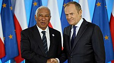 Pedseda Evropské rady Antonio Costa s polským premiérem Donaldem Tuskem v den...
