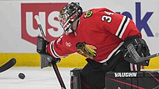 Petr Mrázek v brán� Chicago Blackhawks