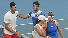 Polský pár Hubert Hurkaz a Iga Swiateková si na United Cupu poradil s �eskými...