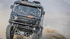 Speciál Tatra FF7 4x4 NewGen bude na trati Rallye Dakar pilotovat Tomá� Vrátný,...