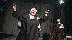 Naa Konvalinková a Karolína Knz v pedstavení Terezka v praském kostele sv....