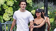 Louis Partridge a Olivia Rodrigo v New Yorku (17. �ervence 2024)