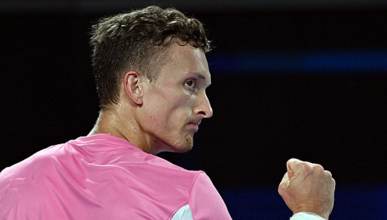 Ji�í Lehe�ka se hecuje ve t�etím kole Australian Open.