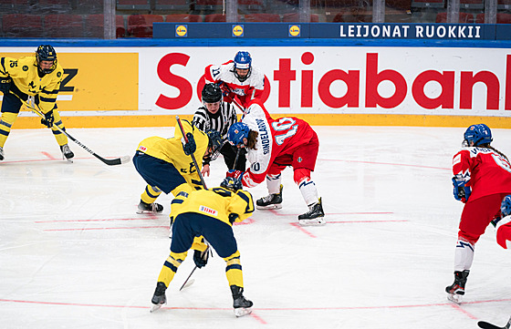 �eské hokejistky do 18 let získaly na mistrovství sv�ta bronz.