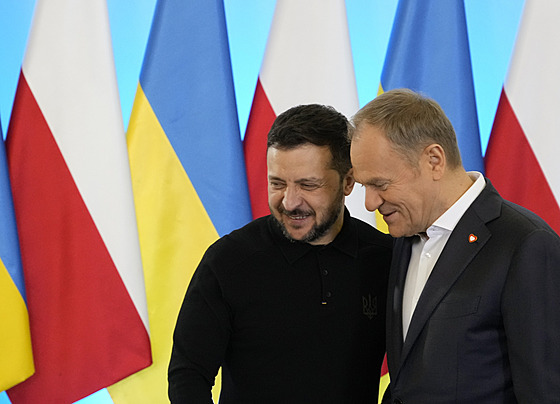 Polský premiér Donald Tusk se ve Varav setkal s ukrajinským prezidentem...