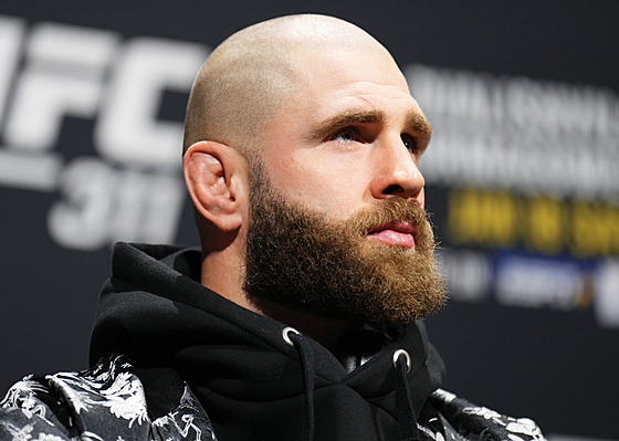 Ji�í Procházka na tiskové konferenci UFC 311 v Los Angeles