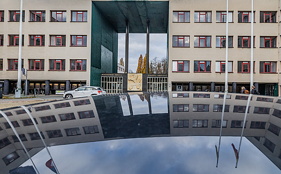Magistrát Hradce Králové pot�ebuje rekonstrukci. (21. listopadu 2024)