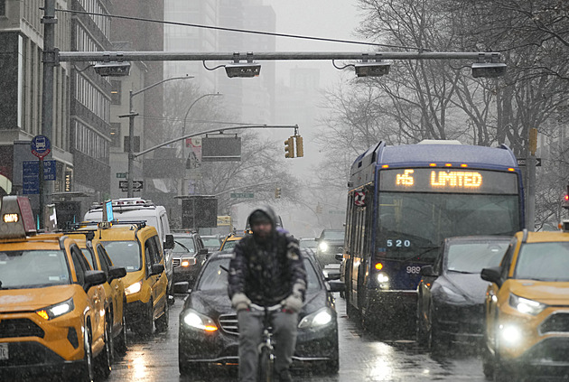 Zácpy se v New Yorku po zavedení poplatku zmenšily o desítky procent