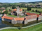 Sídlo pán ze vihova tu není jen do potu. Svou propracovanou architekturou za...