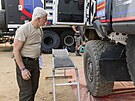 Prezident Petr Pavel na sedma�ty�icátém ro�níku Rallye Dakar 2025, který se...