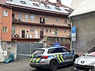 V byt v prask Zenklov ulici napadl mu enu a vn ji zranil. (18. ledna...