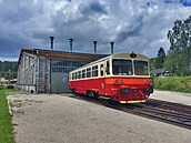 Motorový vz M152.0617 ped výtopnou v Koenov