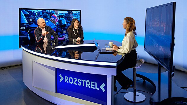 Hosty po�adu Rozst�el jsou fotografov� MAFRA Petr Topi� a Anna Boh��ov�.
