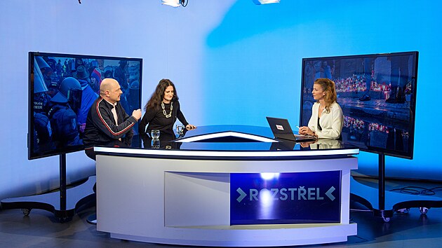 Hosty po�adu Rozst�el jsou fotografov� MAFRA Petr Topi� a Anna Boh��ov�.