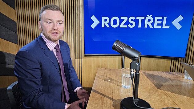 Hostem po�adu Rozst�el je Jan Fousek, �editel Asociace pro akumulaci energie AKU-BAT CZ