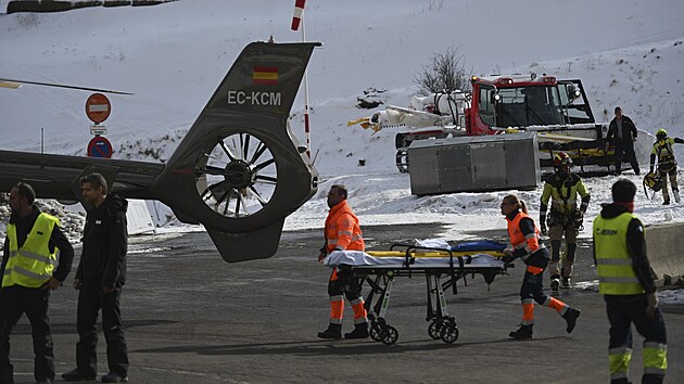 P�i nehod� lanovky ve �pan�lsku se zranily des�tky lid�.
