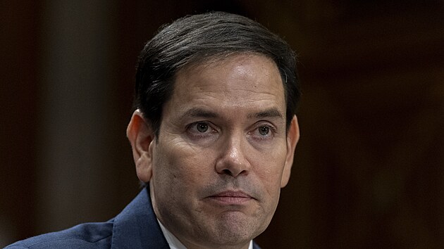 Nominant nastupuj�c�ho americk�ho prezidenta Donalda Trumpa na post ministra zahrani�� Marco Rubio b�hem sly�en� v Sen�tu (15. ledna 2025)