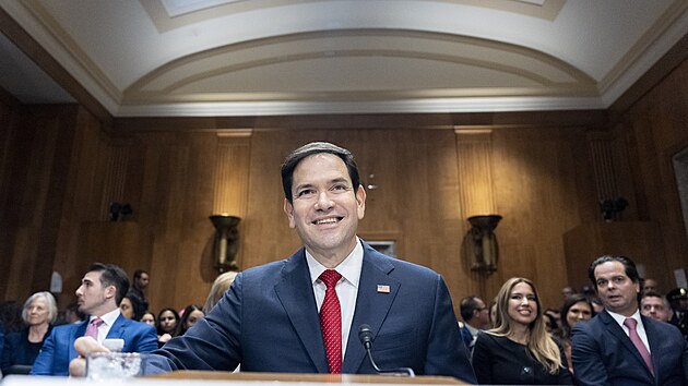 Nominant nastupuj�c�ho americk�ho prezidenta Donalda Trumpa na post ministra zahrani�� Marco Rubio b�hem sly�en� v Sen�tu (15. ledna 2025)