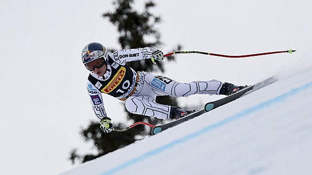 Ester Ledecká jede super-G na Sv�tovém poháru v Cortin�.