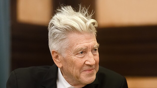 Baykuşlar göründükleri gibi değil. Twin Peaks dizisinin yaratıcısının zihni ne kadar garipti? | Oryantasyon