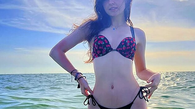 Streamerka Alanya Alisha aka ARUUU