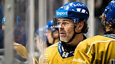Jaromír Jágr, hrající majitel Kladna v utkání proti Karlovým Var�m.
