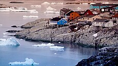 Do Grónska míí zlatá horeka, tání ledu otevírá zmrzlý ostrov tam.
