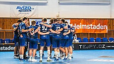 Florbalisté Vítkovic v koleku.